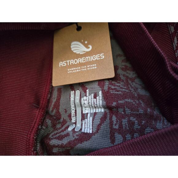 Astro Remiges Six Sense clairvoyant Compression workout Shorts Crimson Moonbeam - Picture 5 of 8